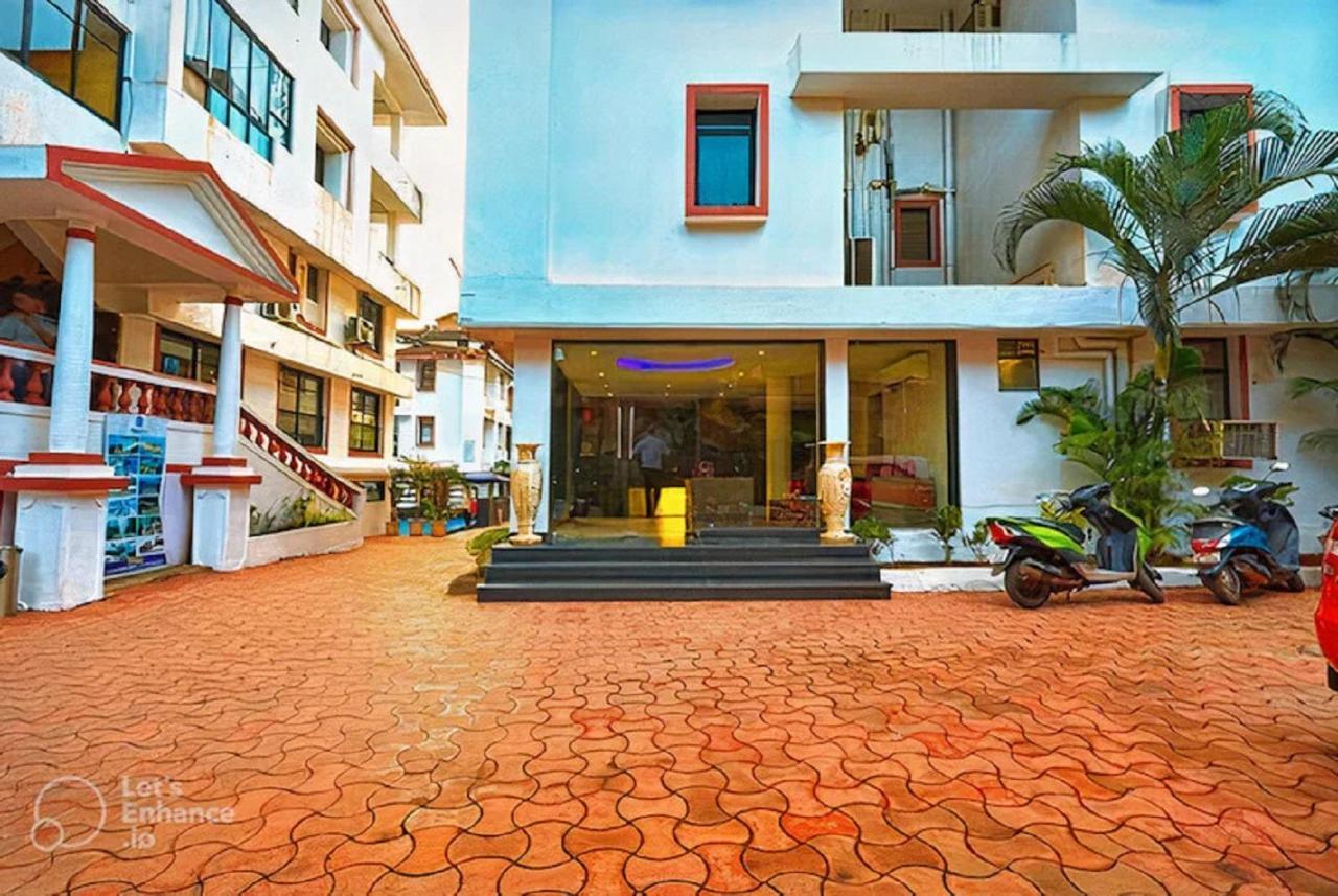 Sunkissed Premium, Goa By Wsi, Calangute Beach エクステリア 写真